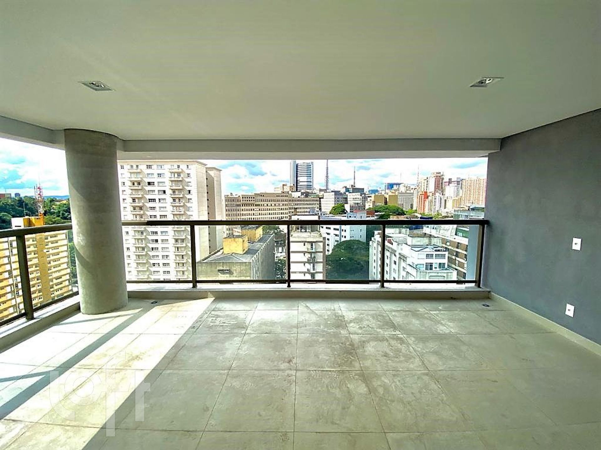 Apartamento à venda com 3 quartos, 163m² - Foto 3