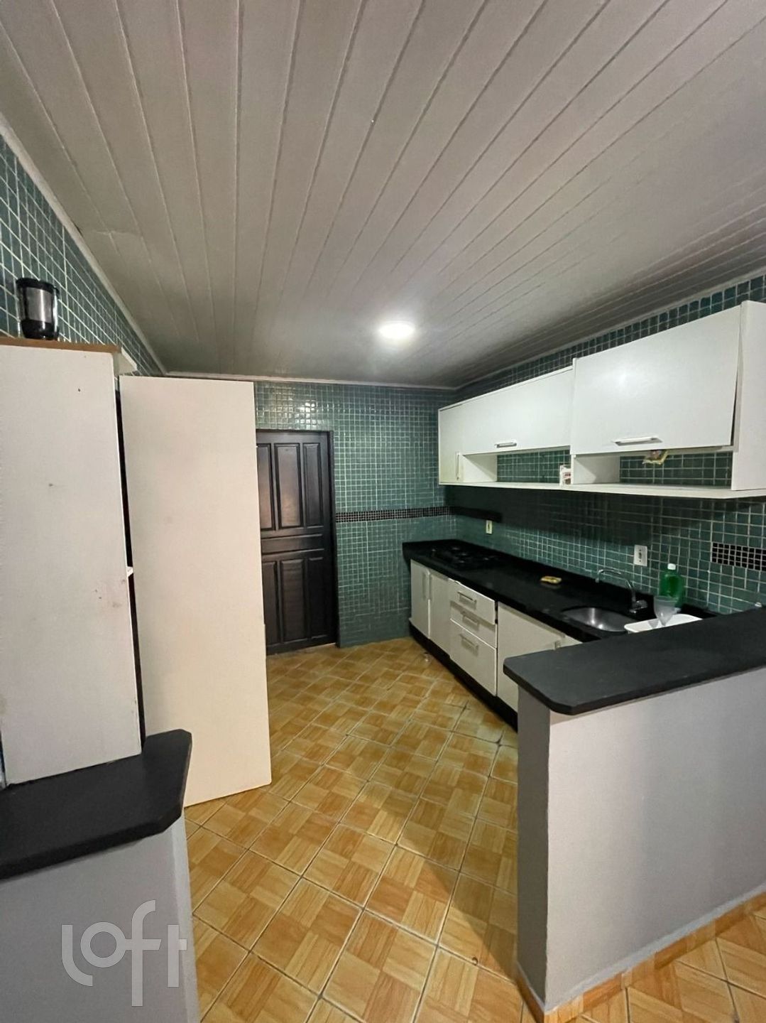 Casa à venda em Barra com 95 m², 3 quartos