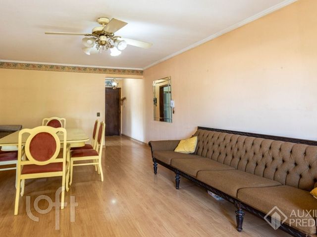 Apartamento com 87m², 2 dormitórios, Santana em Porto Alegre