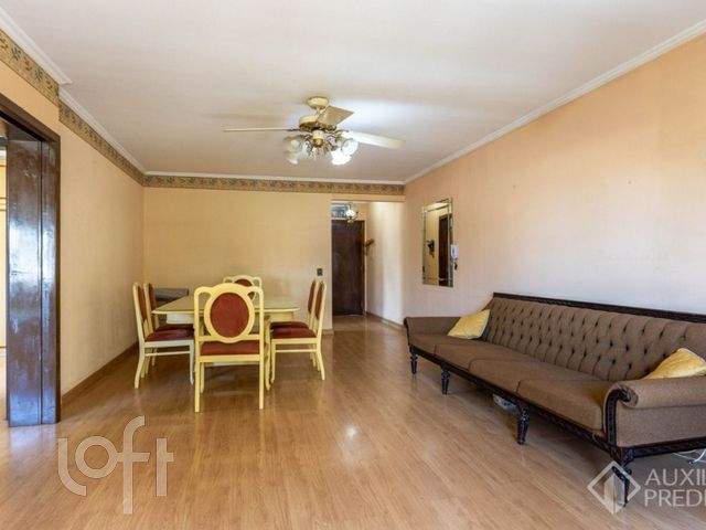 Apartamento com 87m², 2 dormitórios, Santana em Porto Alegre