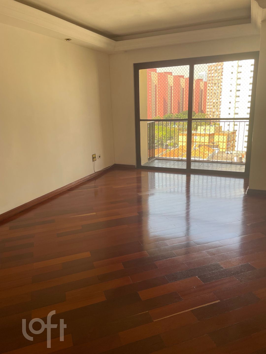 Apartamento à venda com 3 quartos, 73m² - Foto 2