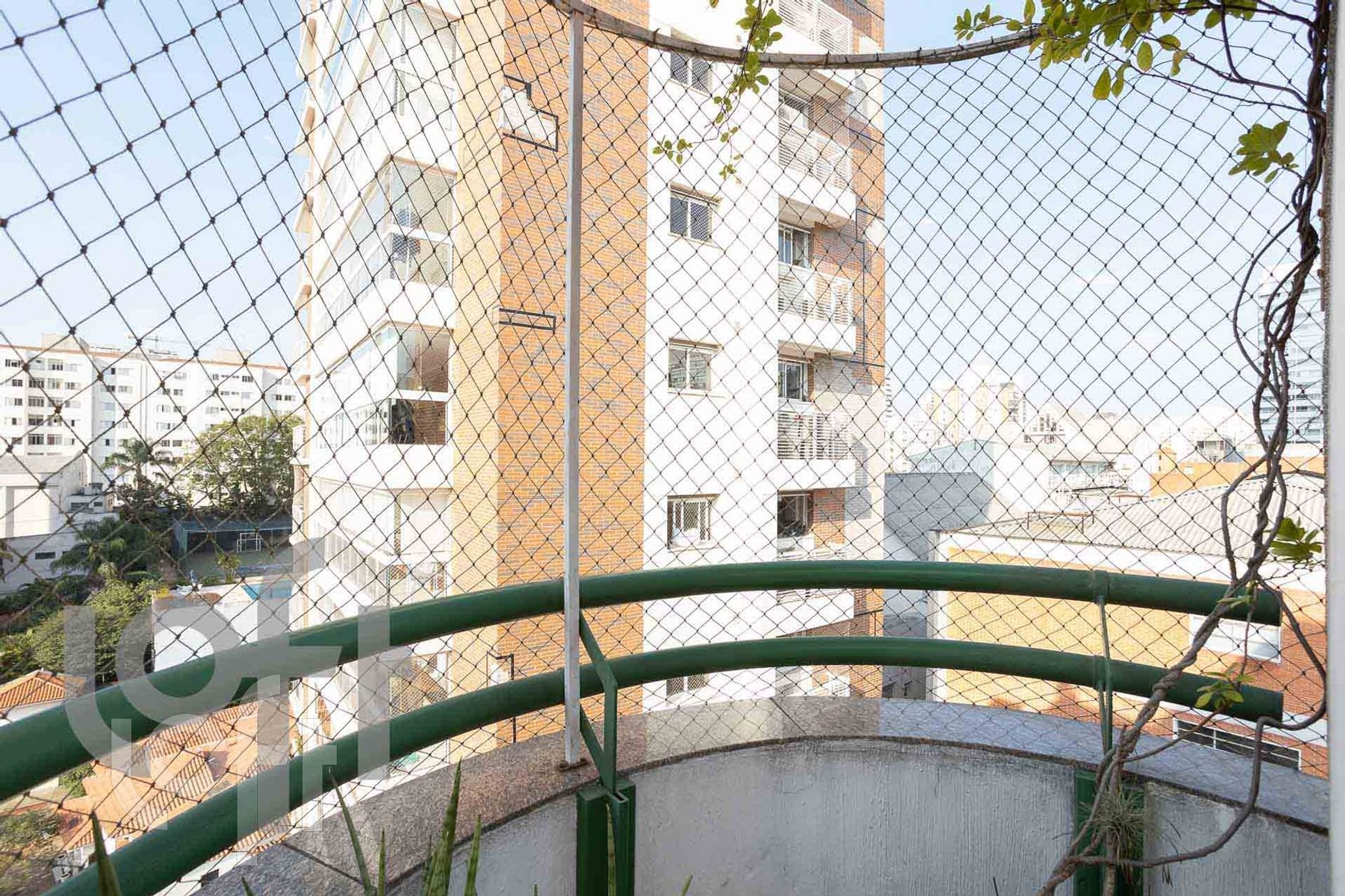 Apartamento à venda com 4 quartos, 347m² - Foto 13