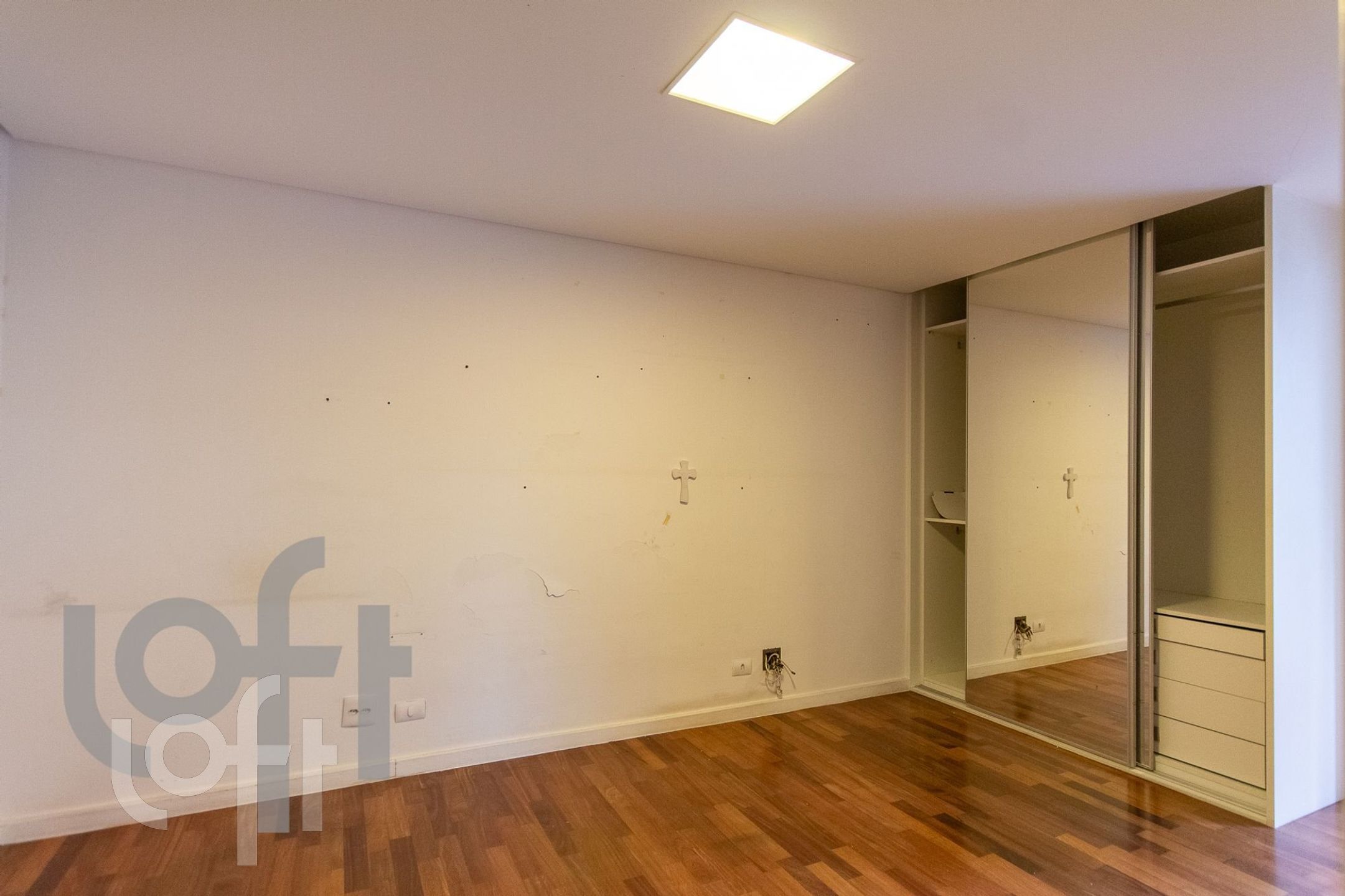 Apartamento à venda com 4 quartos, 250m² - Foto 10