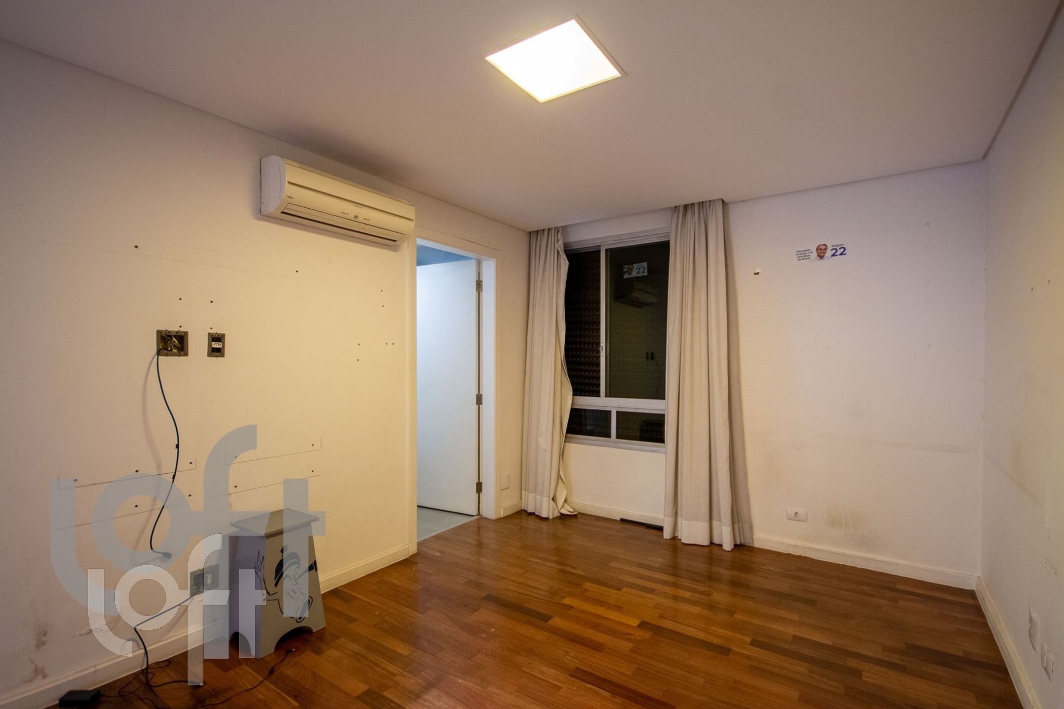 Apartamento à venda com 4 quartos, 250m² - Foto 11