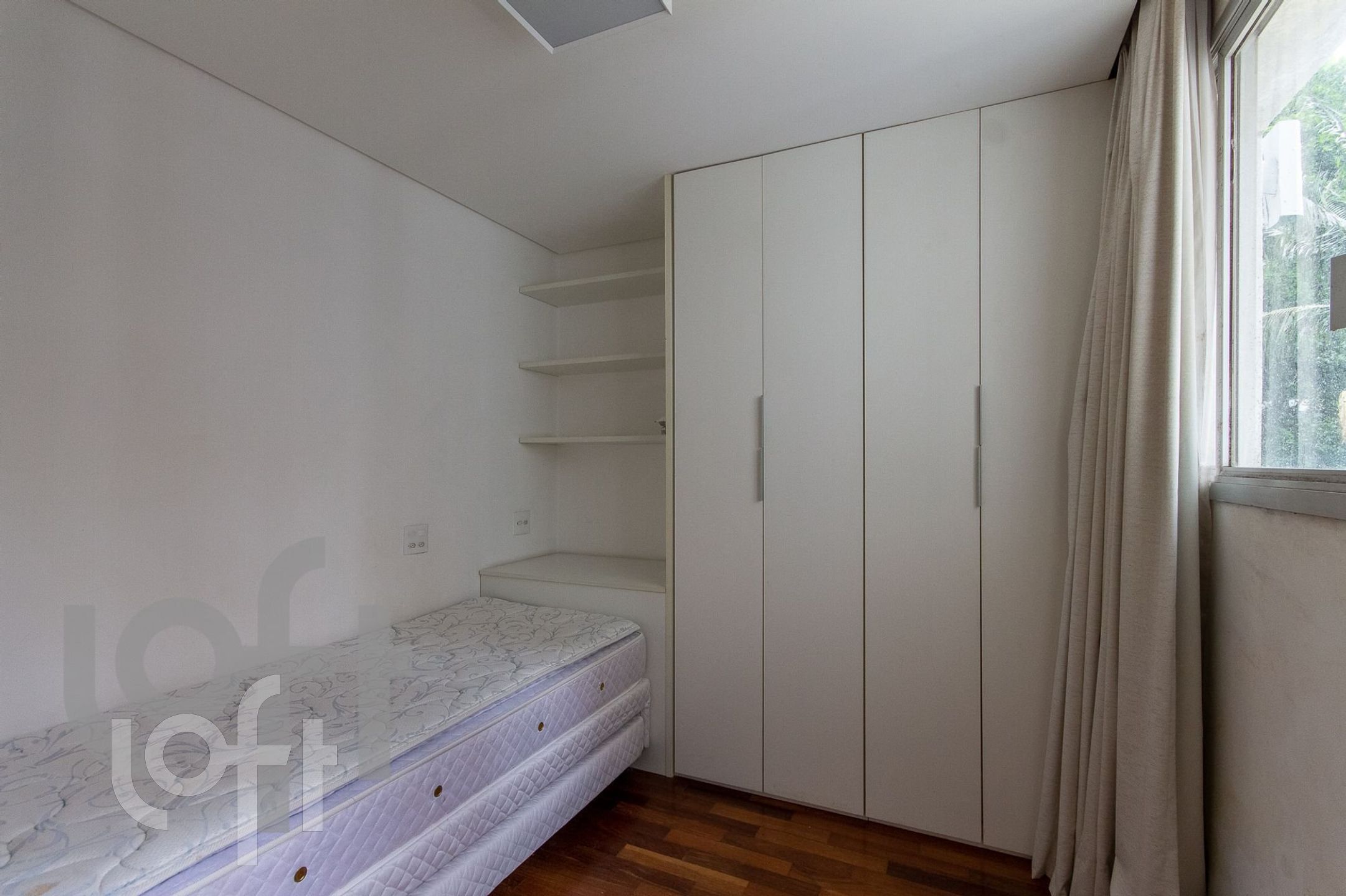 Apartamento à venda com 4 quartos, 250m² - Foto 13