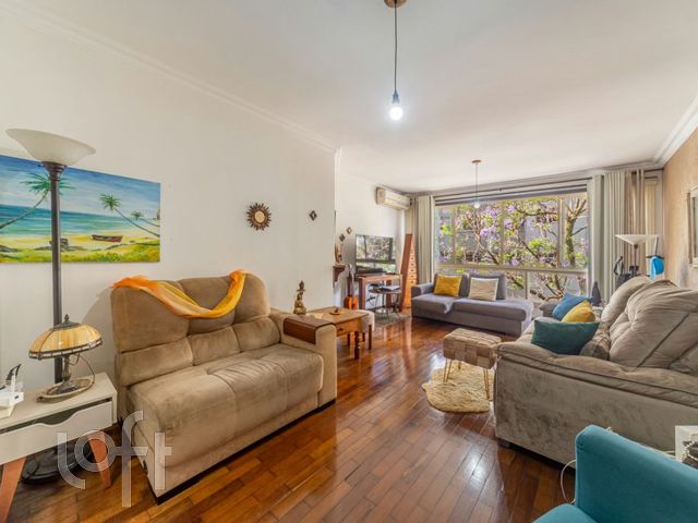 Apartamento com 119m², 3 dormitórios, 1 suíte, 1 vaga, Moinhos de Vento em Porto Alegre