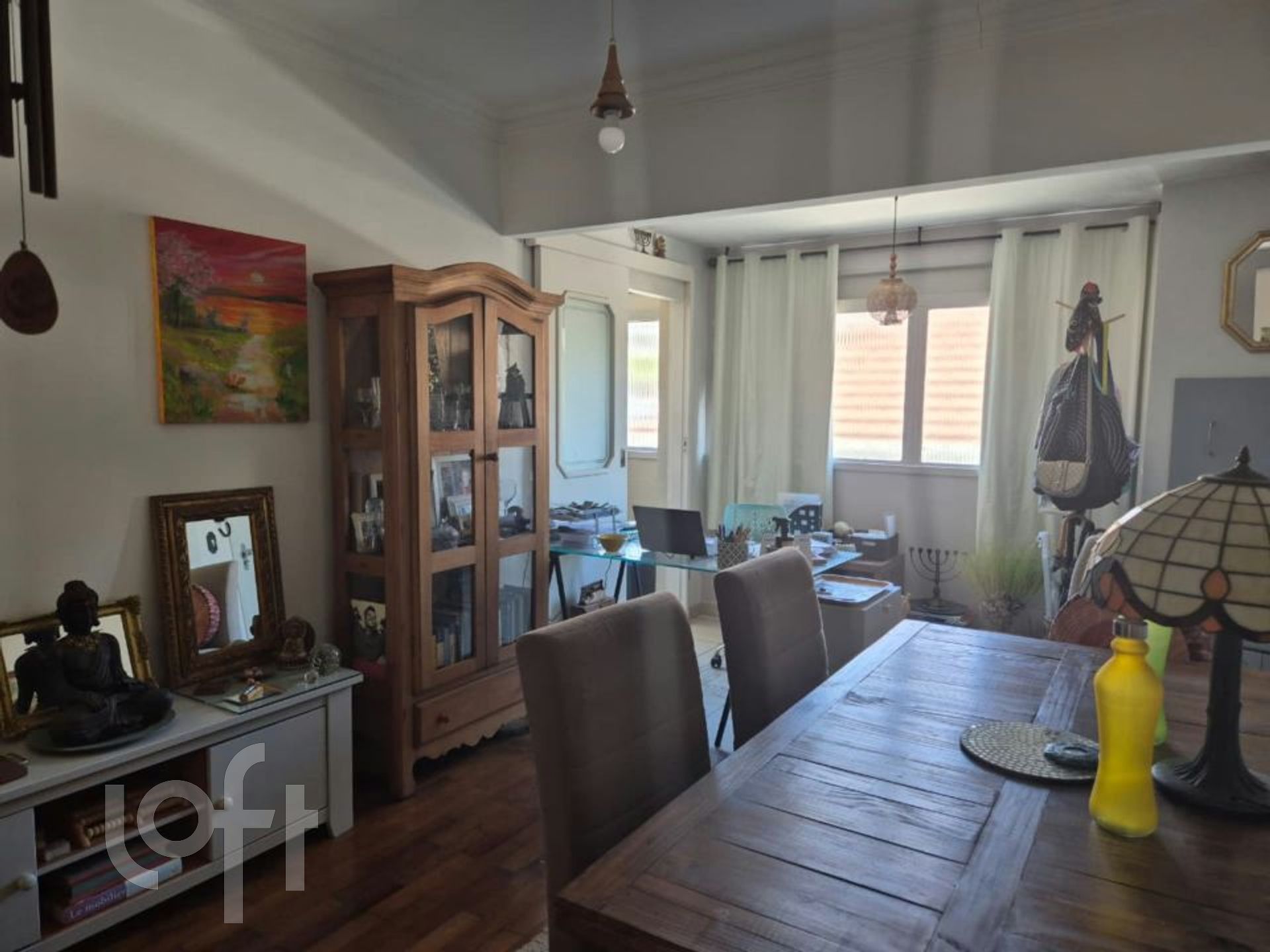 Apartamento com 119m², 3 dormitórios, 1 suíte, 1 vaga, Moinhos de Vento em Porto Alegre