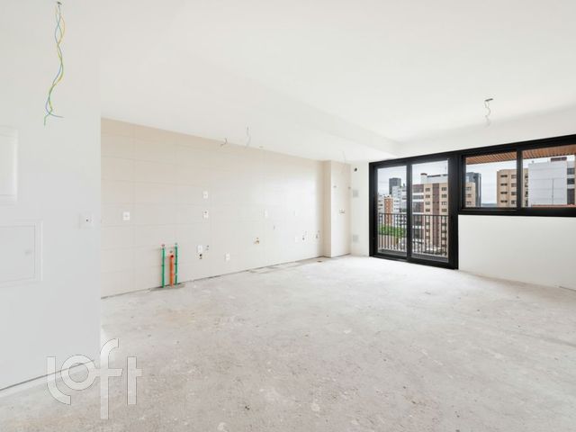 Apartamento com 80m², 2 dormitórios, 2 suítes, 2 vagas, Petrópolis em Porto Alegre