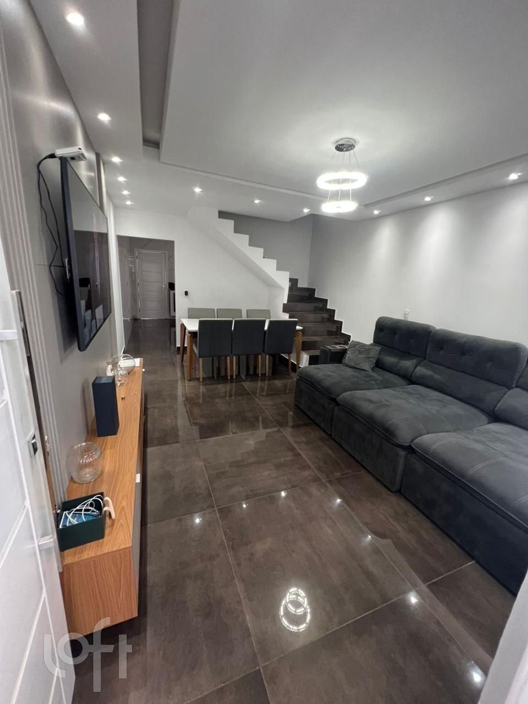 Casa à venda em Penha com 120 m², 2 quartos, 1 vag