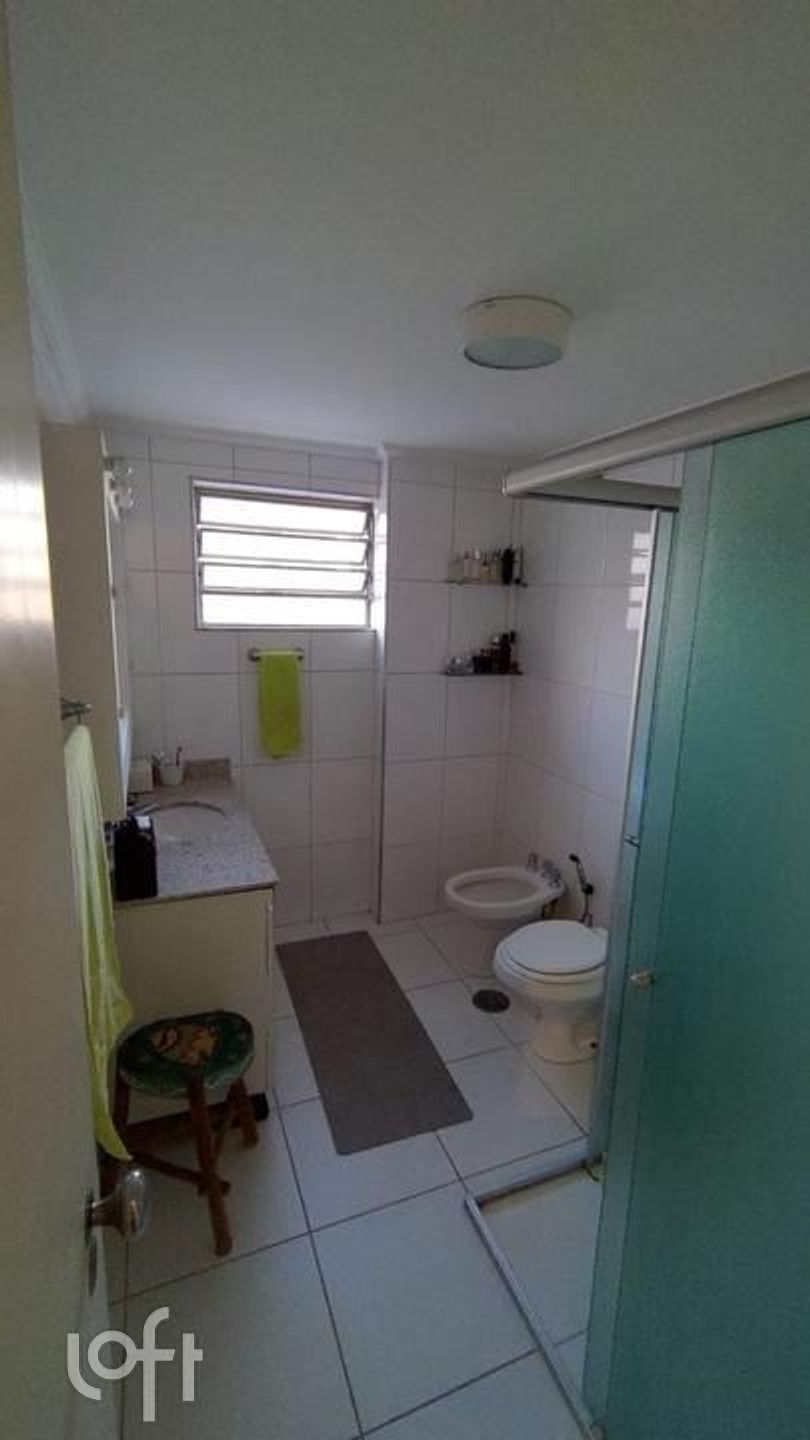 Apartamento à venda com 3 quartos, 107m² - Foto 1