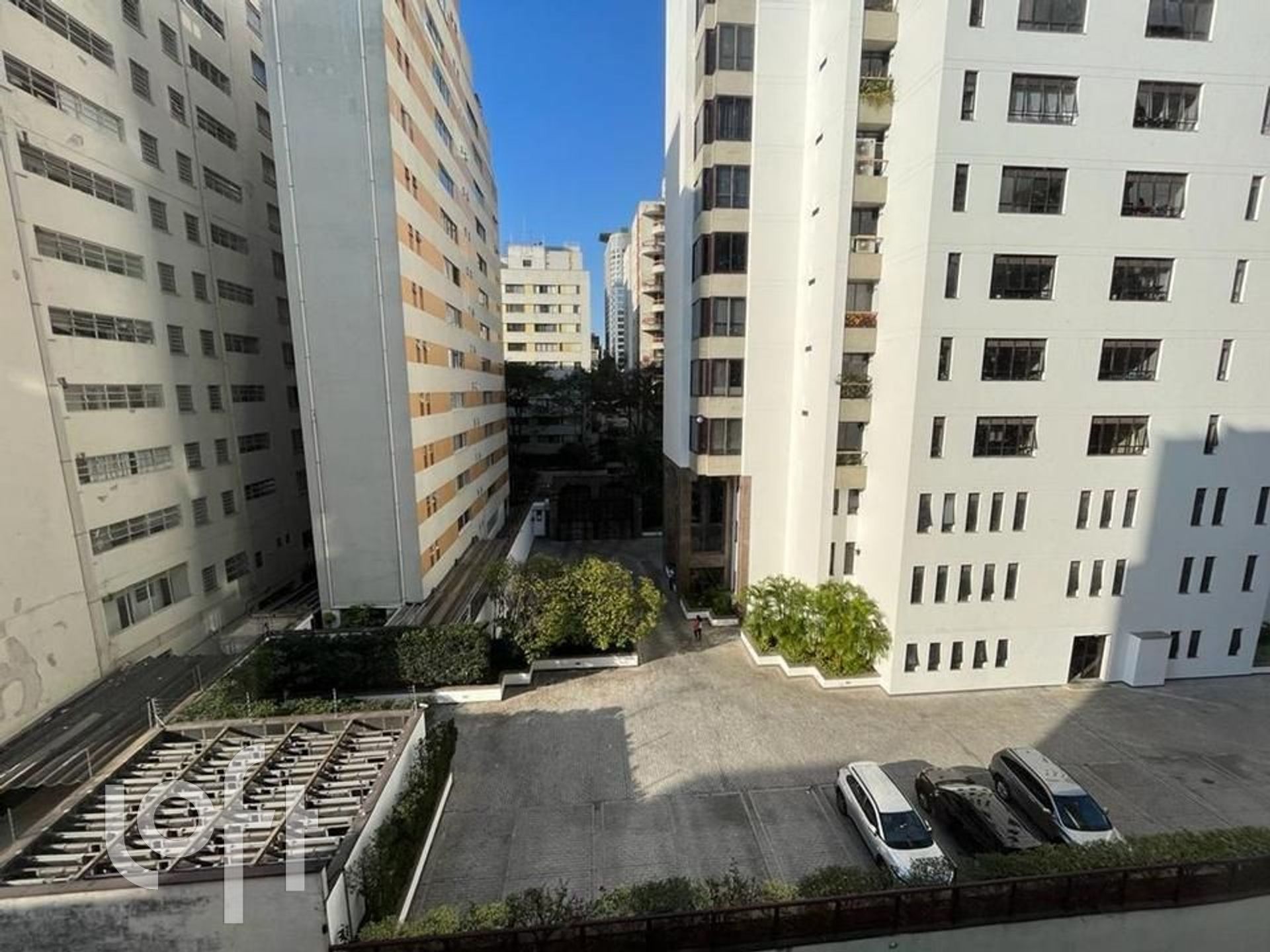 Apartamento à venda com 2 quartos, 98m² - Foto 28