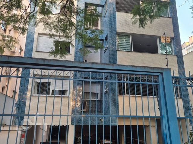 Apartamento com 99m², 3 dormitórios, 1 suíte, 2 vagas, Higienópolis em Porto Alegre