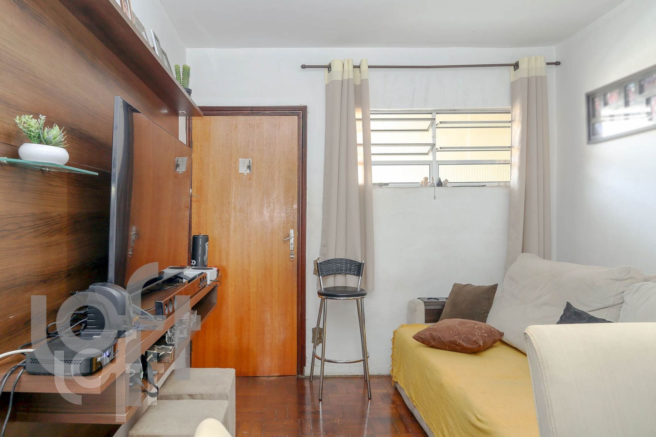 Apartamento à venda com 2 quartos, 63m² - Foto 7