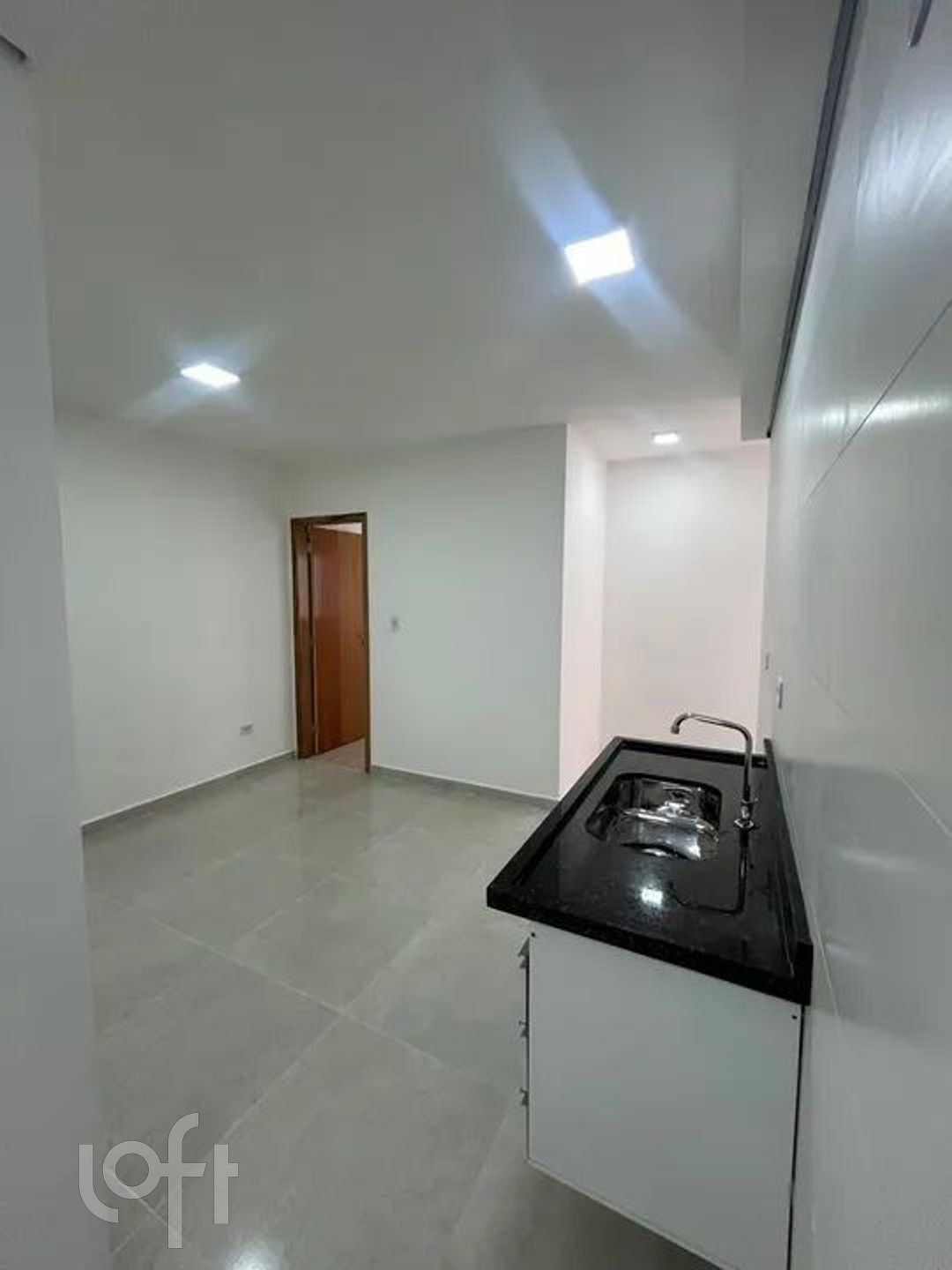 Apartamento à venda com 2 quartos, 43m² - Foto 3