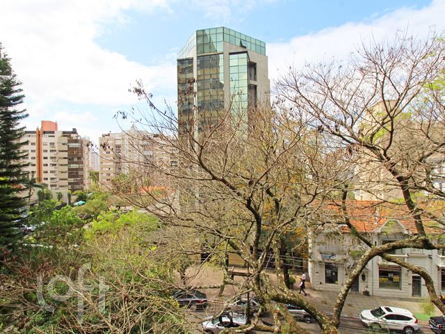 Apartamento com 138m², 3 dormitórios, 1 suíte, 2 vagas, Moinhos de Vento em Porto Alegre