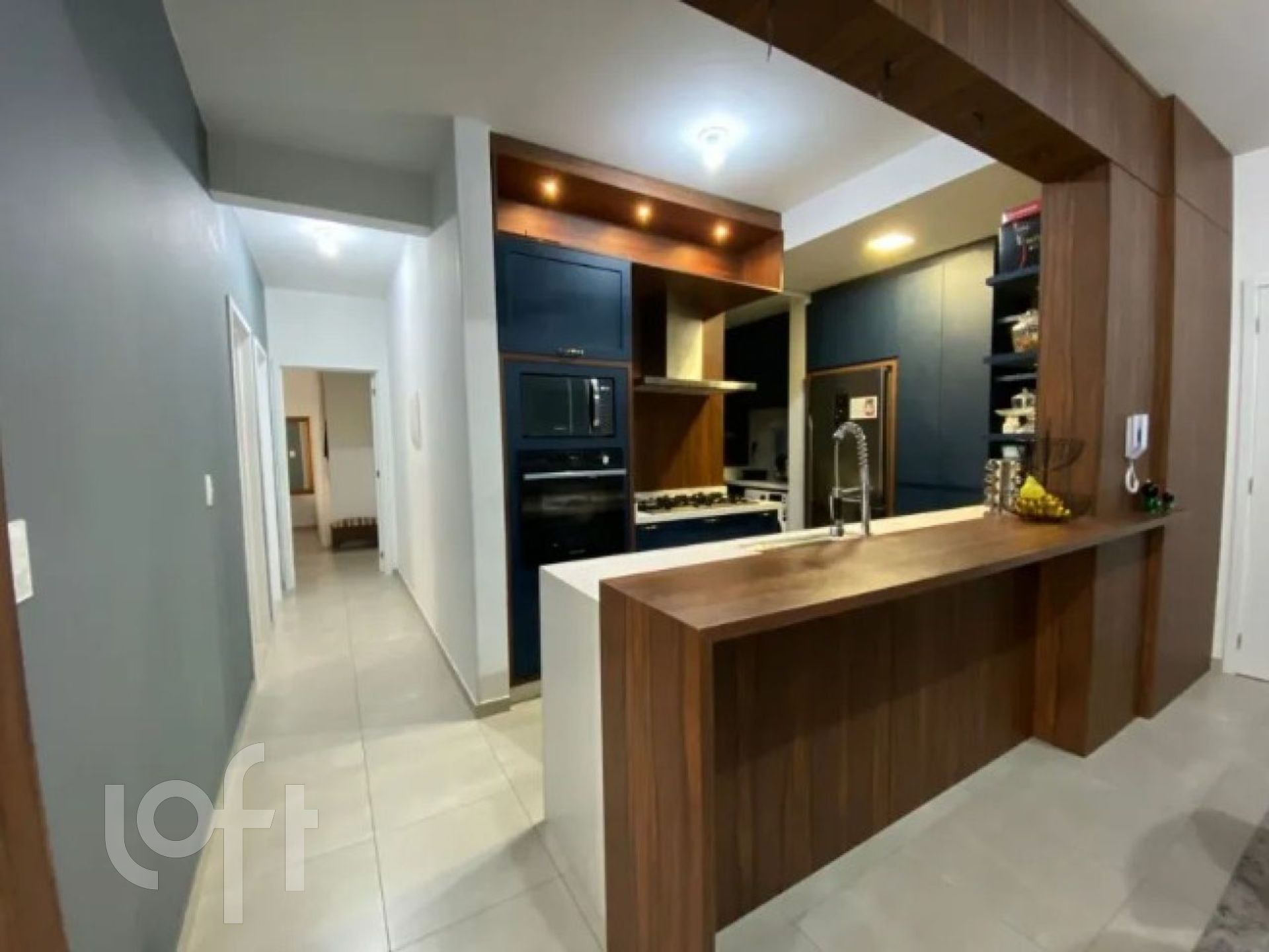Apartamento mobiliado com 02 dormitórios no Ipiranga, em São José/SC