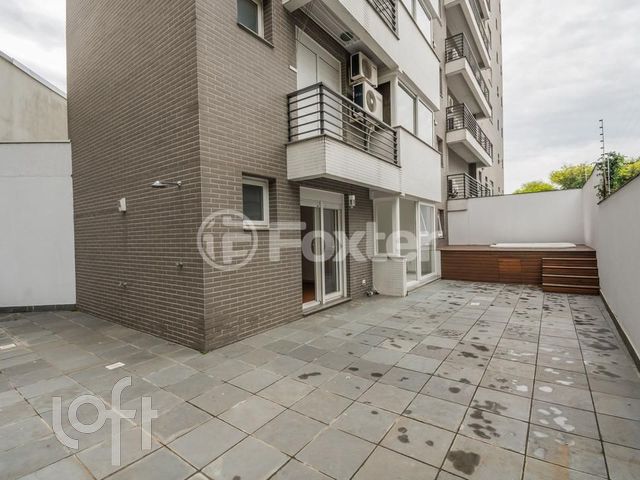 Apartamento com 134m², 1 dormitório, 1 suíte, 2 vagas, Bela Vista em Porto Alegre