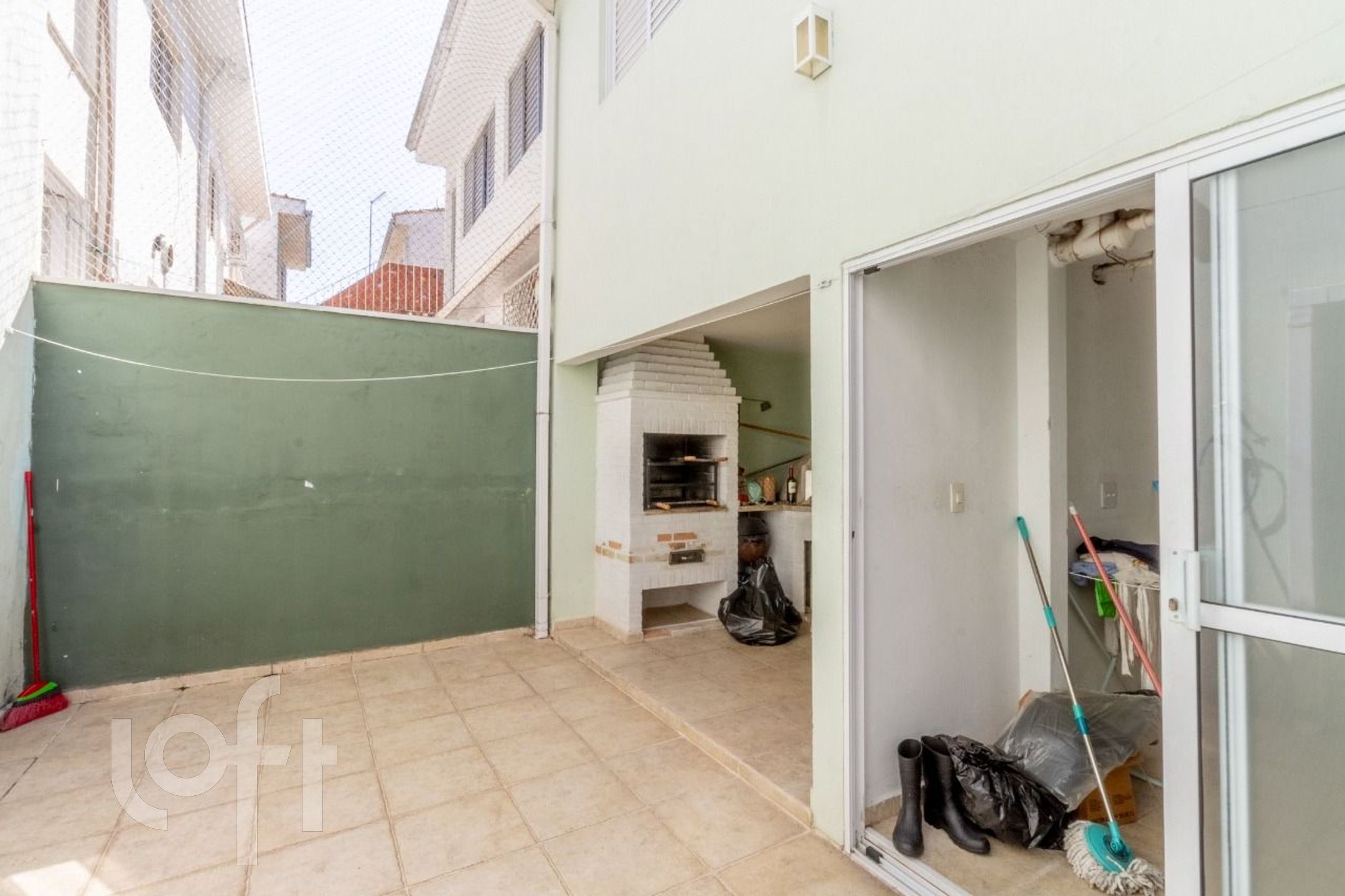 Casa à venda com 3 quartos, 200m² - Foto 37