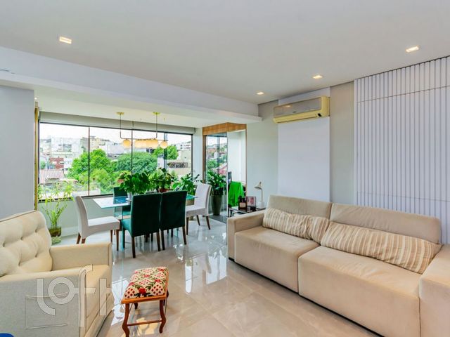 Apartamento com 206m², 3 dormitórios, 1 suíte, 2 vagas, Chácara das Pedras em Porto Alegre