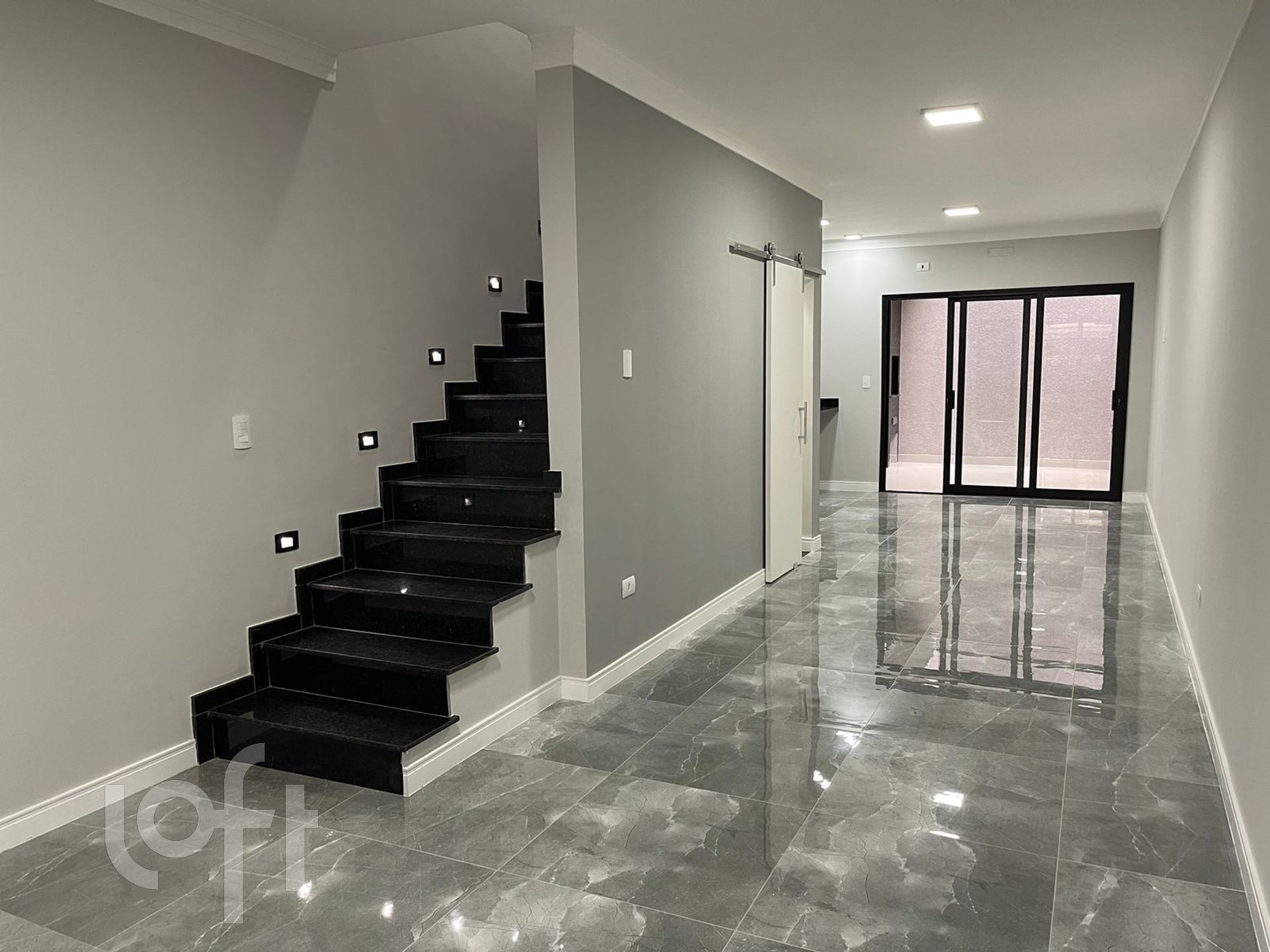 Apartamento à venda em Vila Carrão com 156 m², 3 quartos, 2 vagas