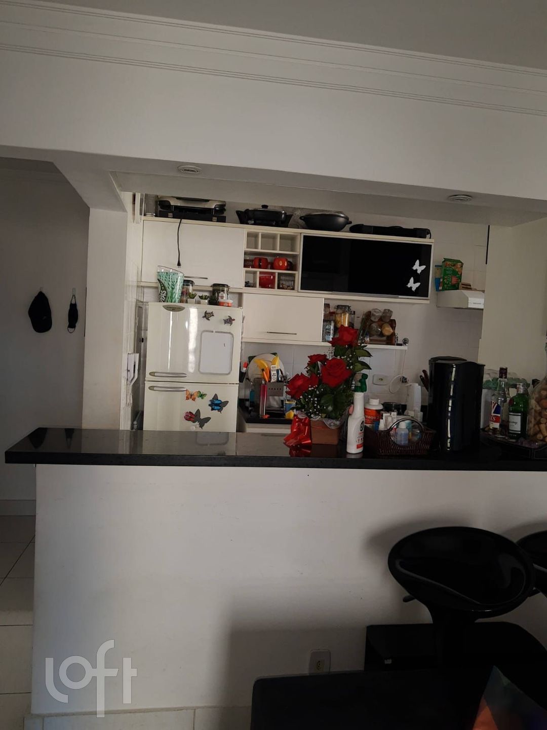 Apartamento à venda com 2 quartos, 63m² - Foto 2