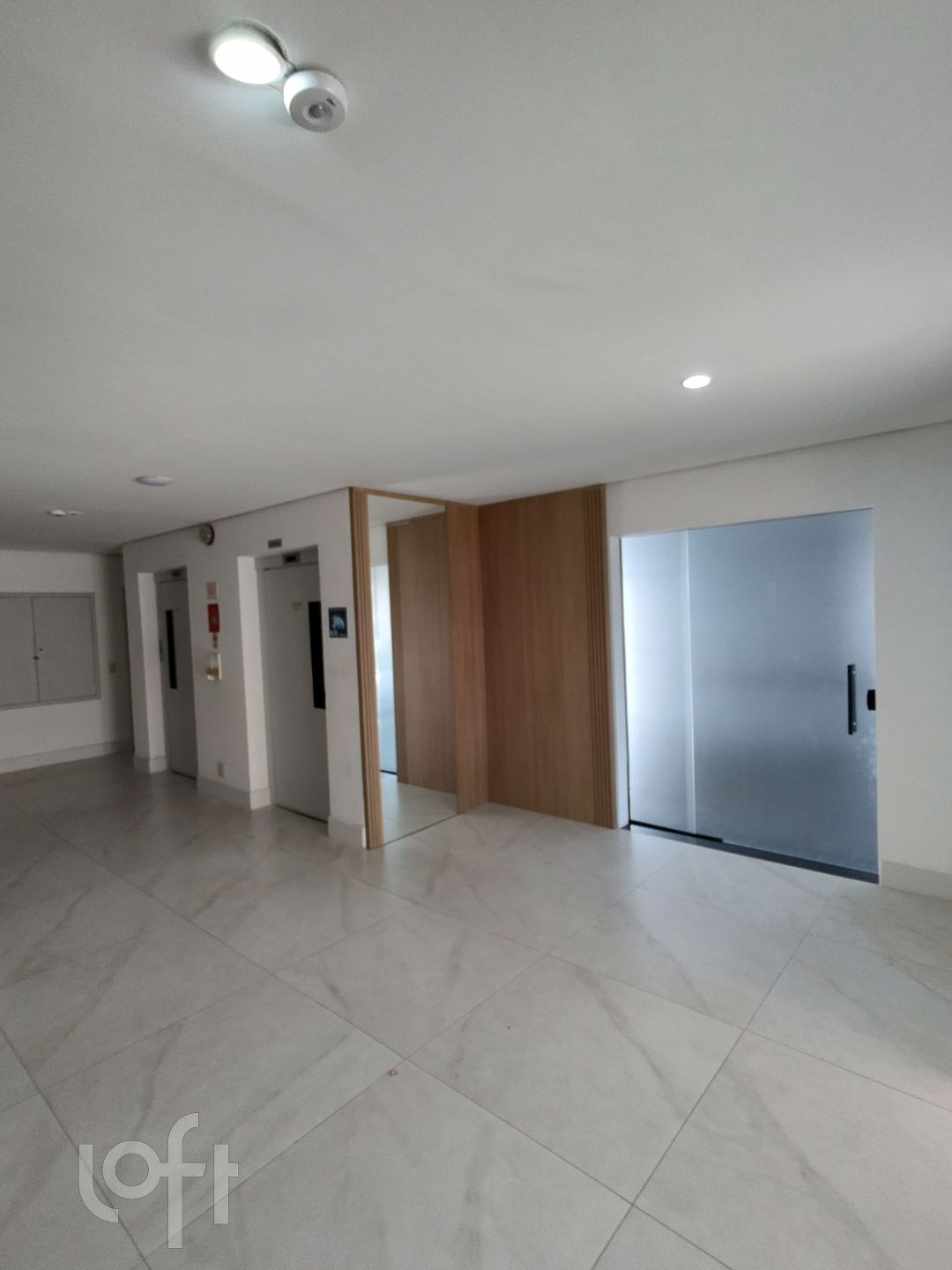 Apartamento à venda com 2 quartos, 63m² - Foto 27