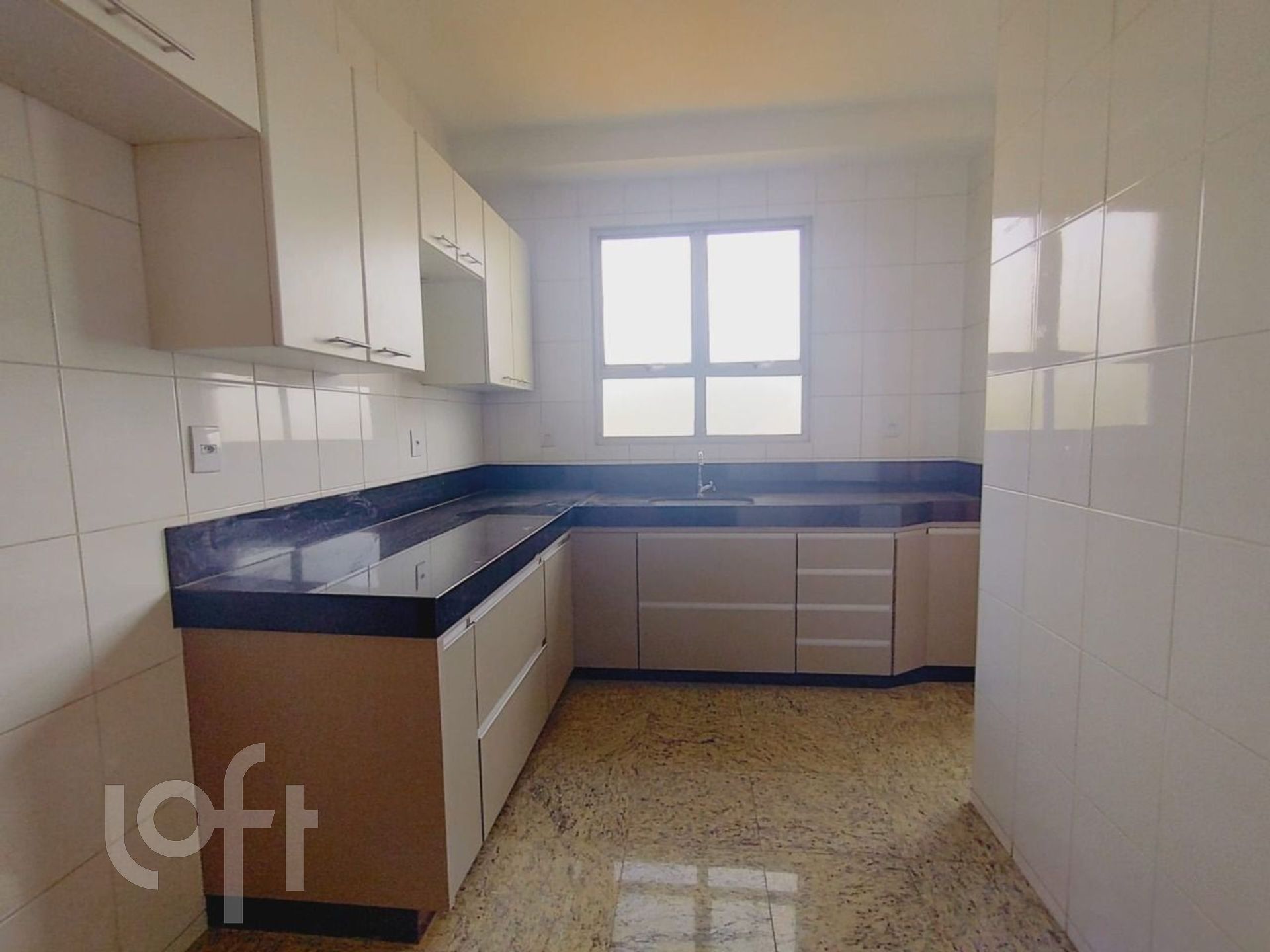 Apartamento à venda com 4 quartos, 213m² - Foto 20