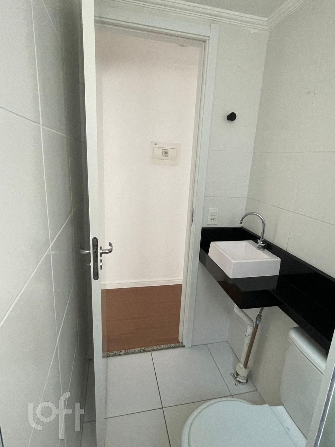 Apartamento à venda com 2 quartos, 40m² - Foto 13