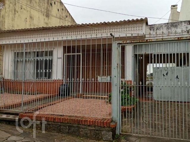 Casa com 191m², 3 dormitórios, 1 suíte, 2 vagas, Chácara das Pedras em Porto Alegre
