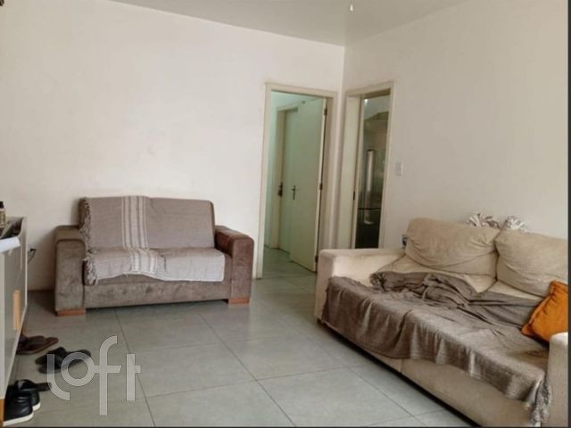 Casa com 191m², 3 dormitórios, 1 suíte, 2 vagas, Chácara das Pedras em Porto Alegre