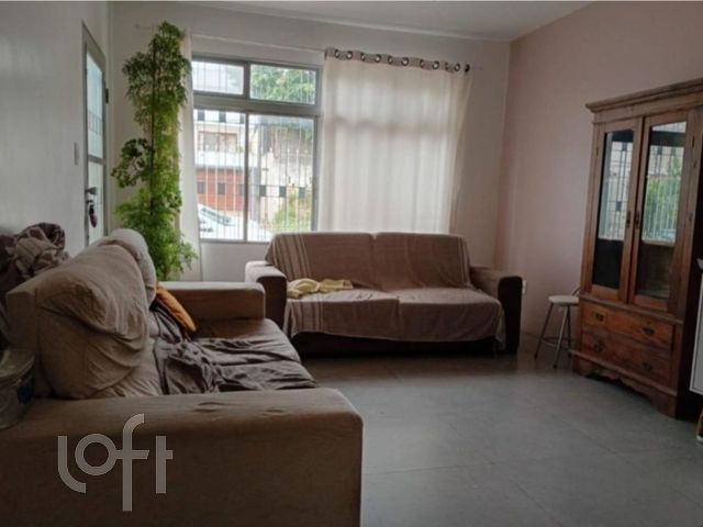 Casa com 191m², 3 dormitórios, 1 suíte, 2 vagas, Chácara das Pedras em Porto Alegre