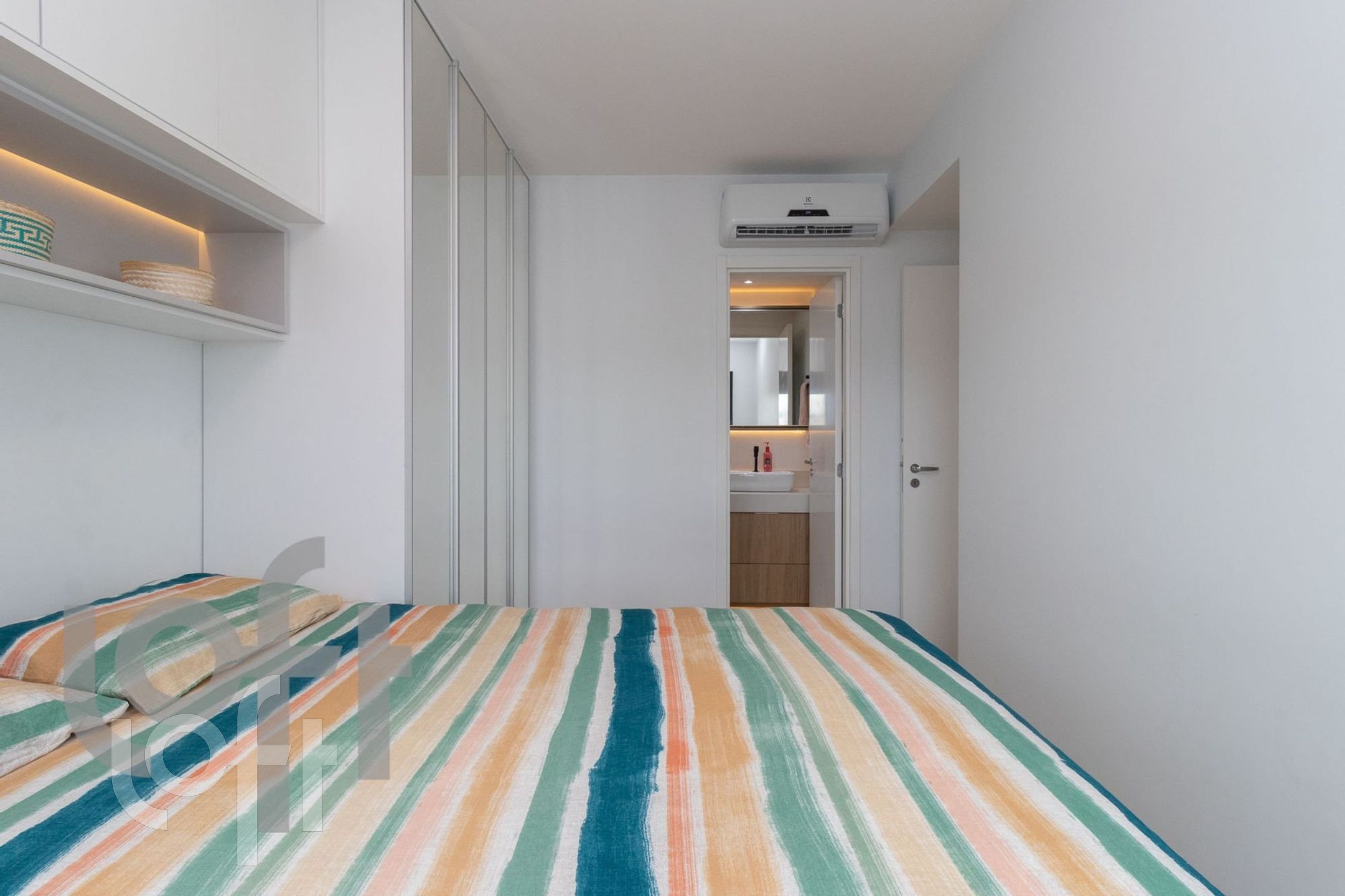 Apartamento à venda com 2 quartos, 57m² - Foto 8