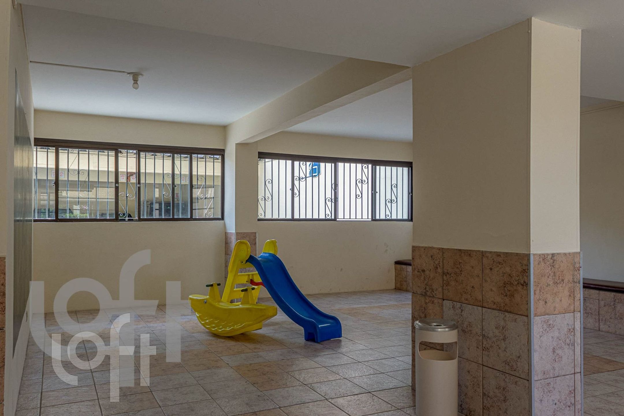 Apartamento à venda com 3 quartos, 82m² - Foto 24