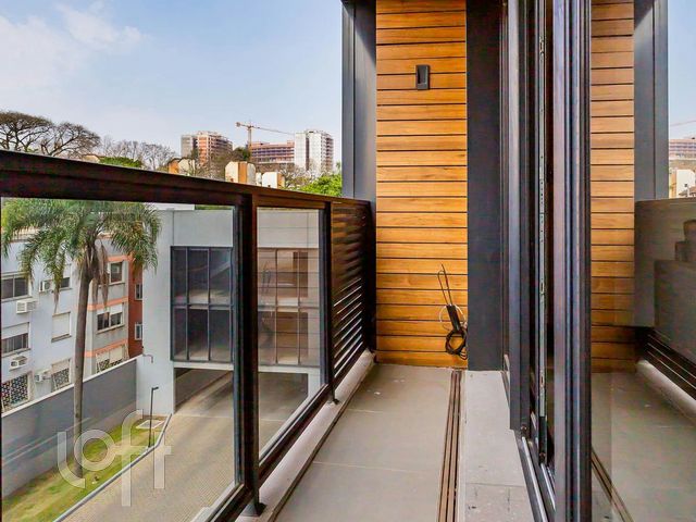 Apartamento com 36m², 1 dormitório, 1 vaga, Boa Vista em Porto Alegre