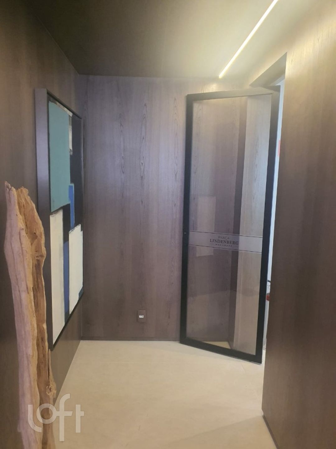 Apartamento à venda com 3 quartos, 155m² - Foto 2