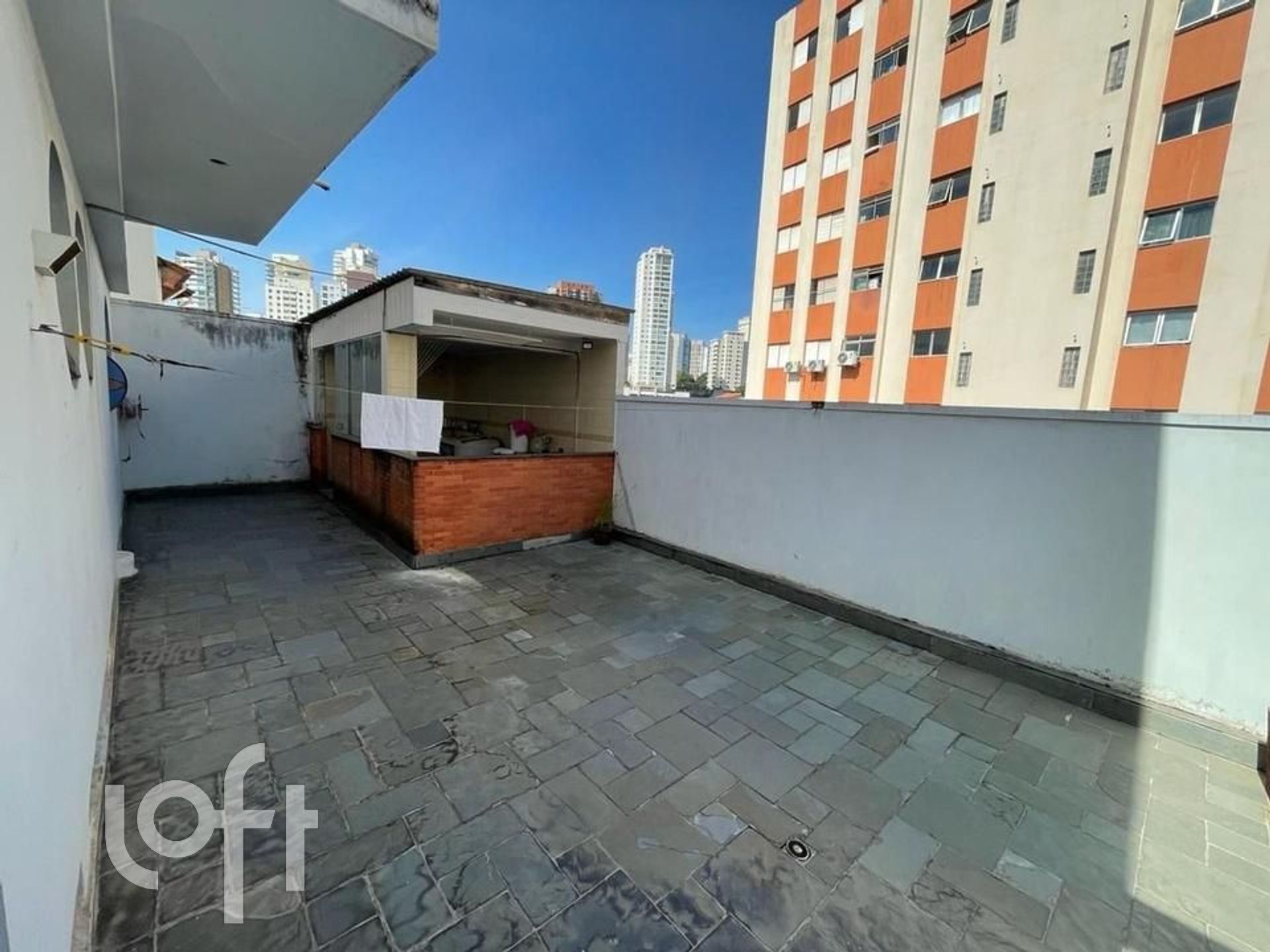 Casa à venda com 3 quartos, 600m² - Foto 7