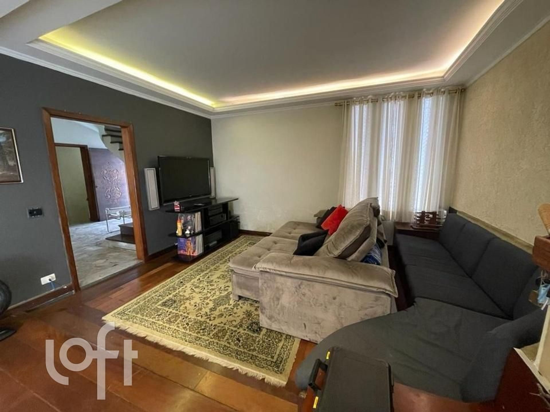 Casa à venda com 3 quartos, 600m² - Foto 3