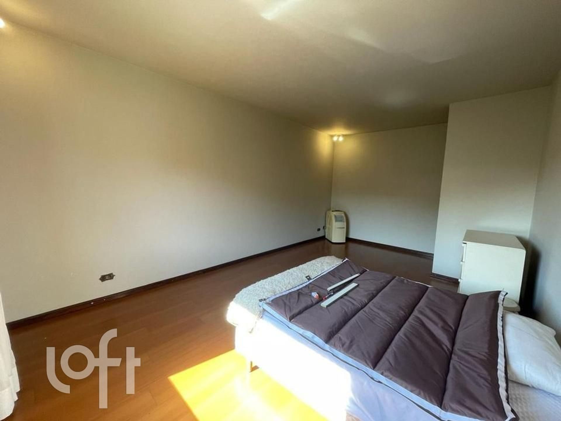 Casa à venda com 3 quartos, 600m² - Foto 16