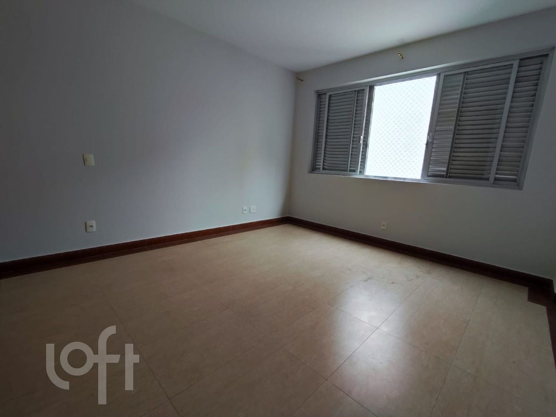 Apartamento à venda com 3 quartos, 198m² - Foto 19