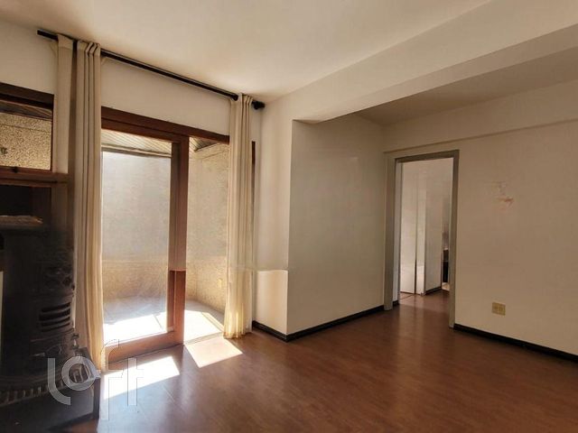 Apartamento com 73m², 2 dormitórios, 1 vaga, Higienópolis em Porto Alegre