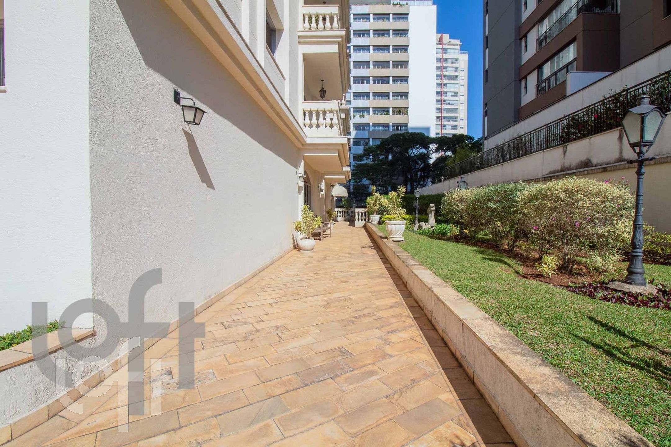 Apartamento à venda com 3 quartos, 140m² - Foto 45