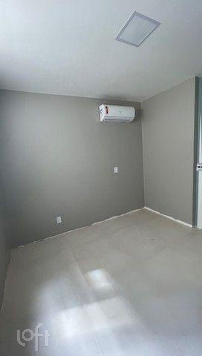 Apartamento à venda com 2 quartos, 67m² - Foto 4