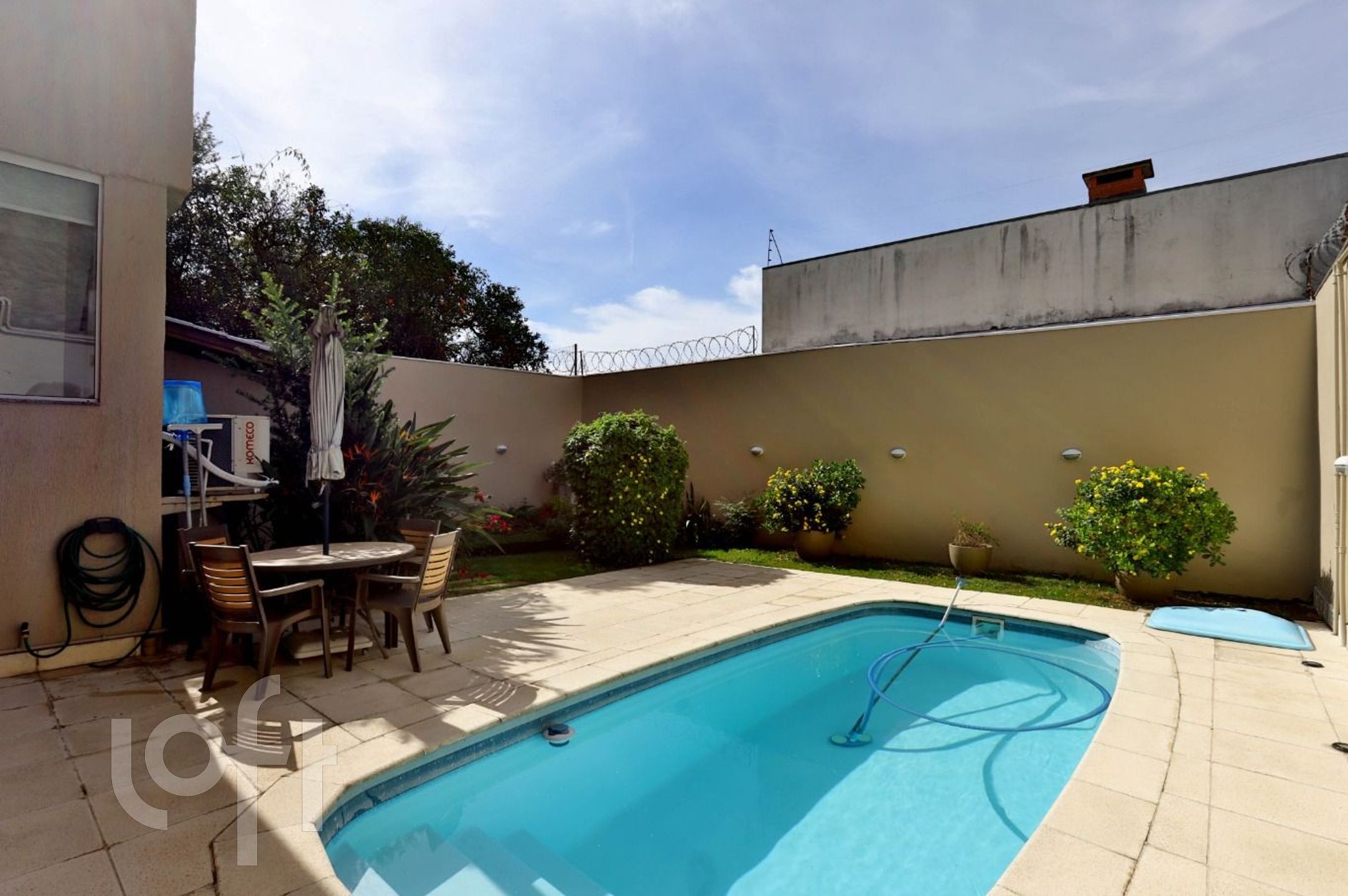 Imagem da propriedade 16