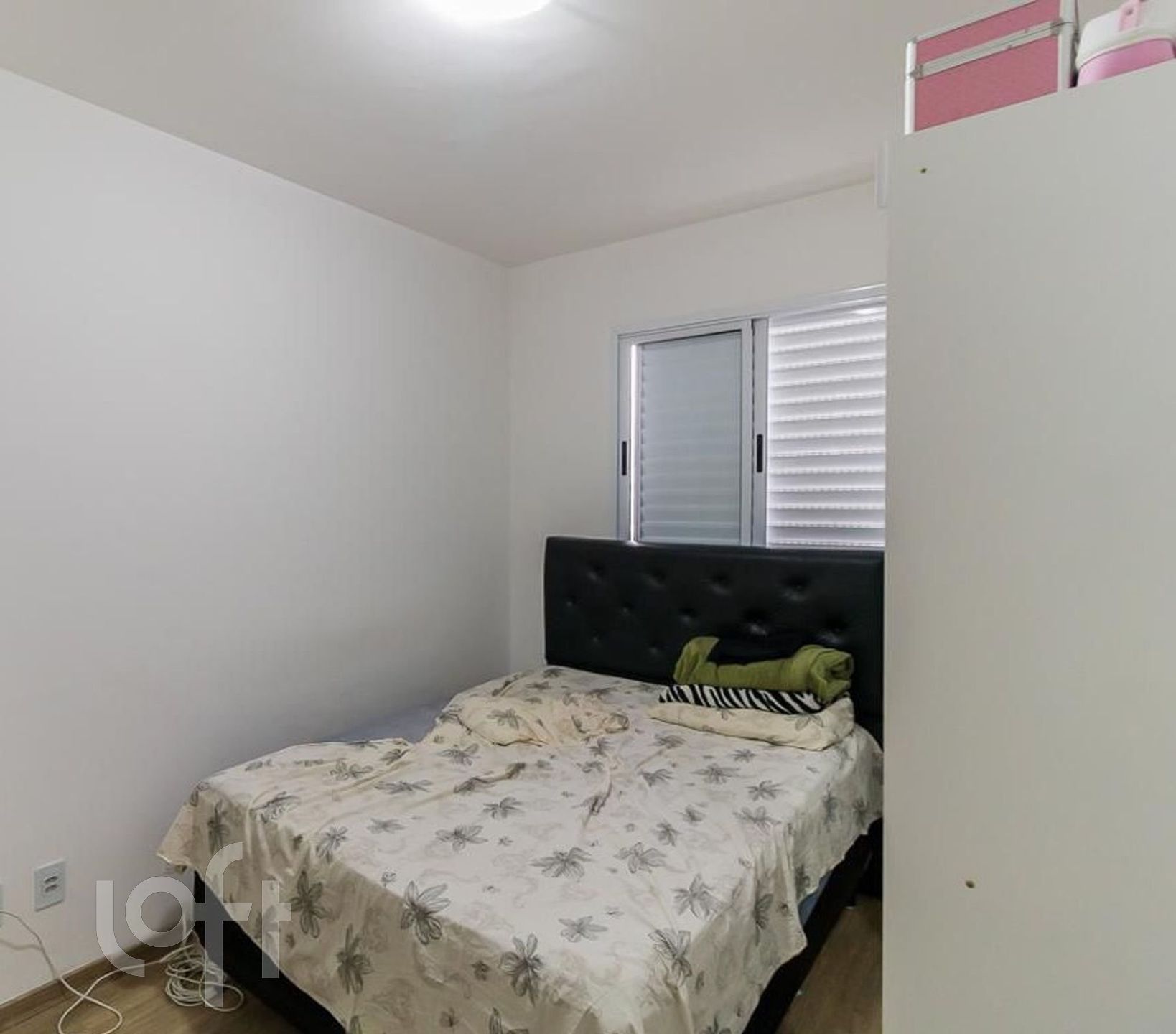 Apartamento à venda com 2 quartos, 46m² - Foto 2