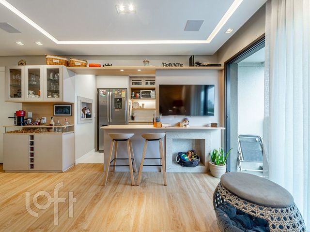 Apartamento com 72m², 2 dormitórios, 1 suíte, Petrópolis em Porto Alegre