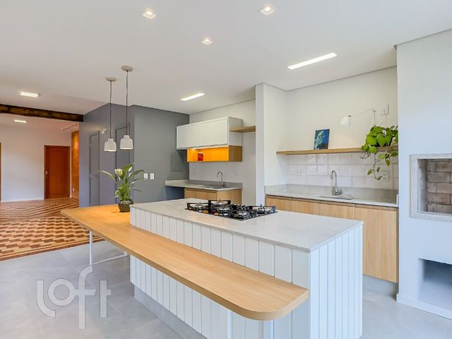 Apartamento com 97m², 2 dormitórios, 1 vaga, Petrópolis em Porto Alegre