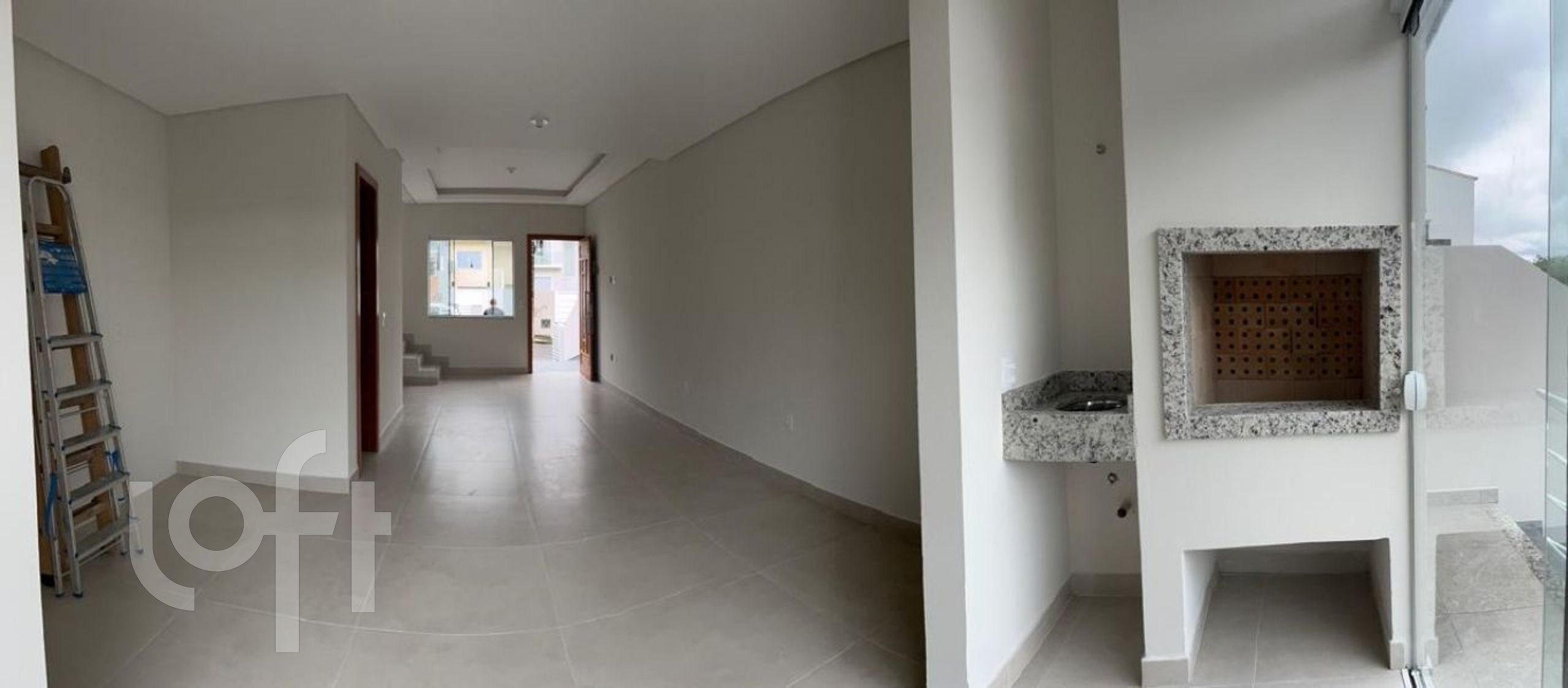 Casa à venda em Demais setores com 81 m², 2 quartos, 2 suítes, 2 vagas