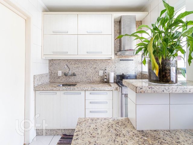 Apartamento com 171m², 2 dormitórios, 2 vagas, Rio Branco em Porto Alegre