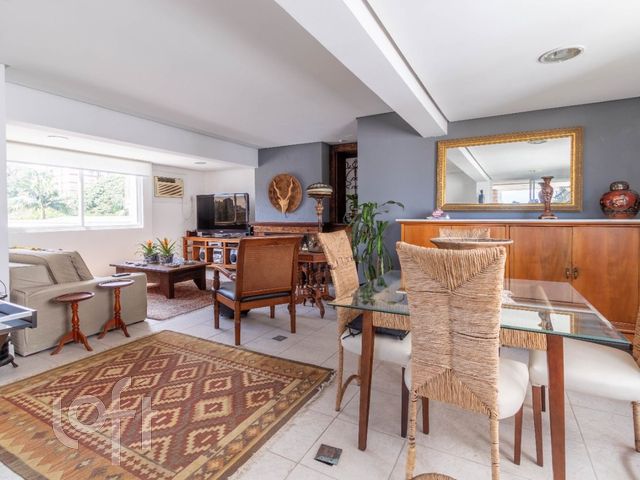 Apartamento com 171m², 2 dormitórios, 2 vagas, Rio Branco em Porto Alegre