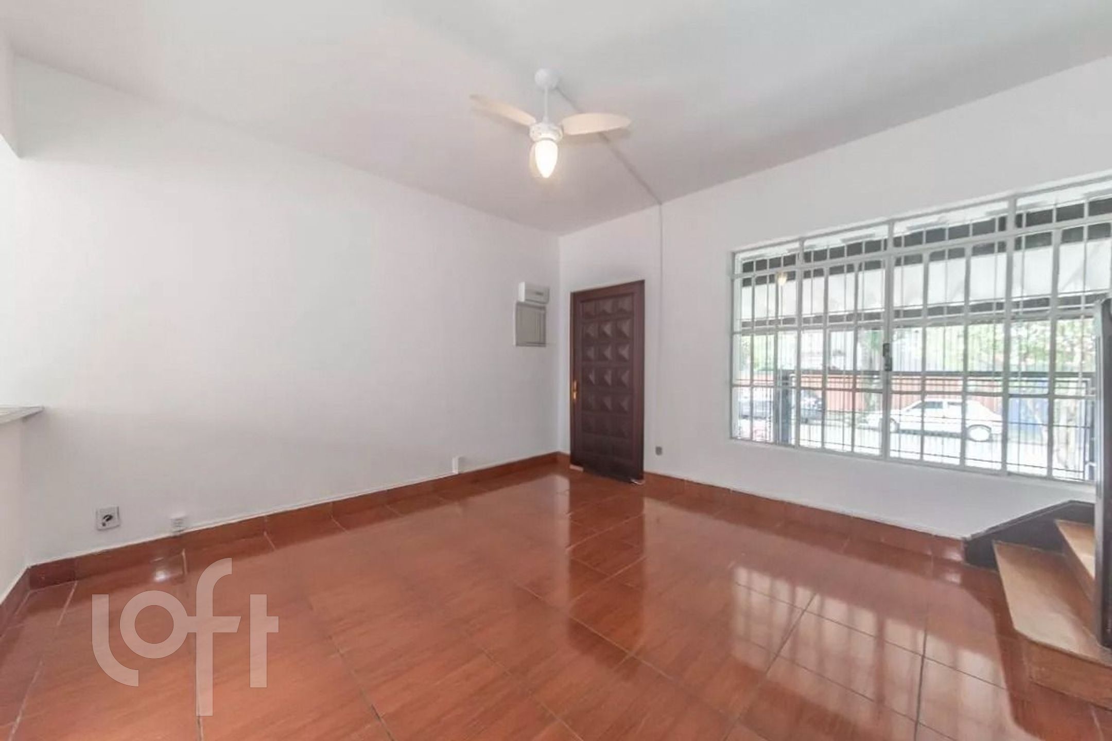 Casa à venda com 2 quartos, 100m² - Foto 3